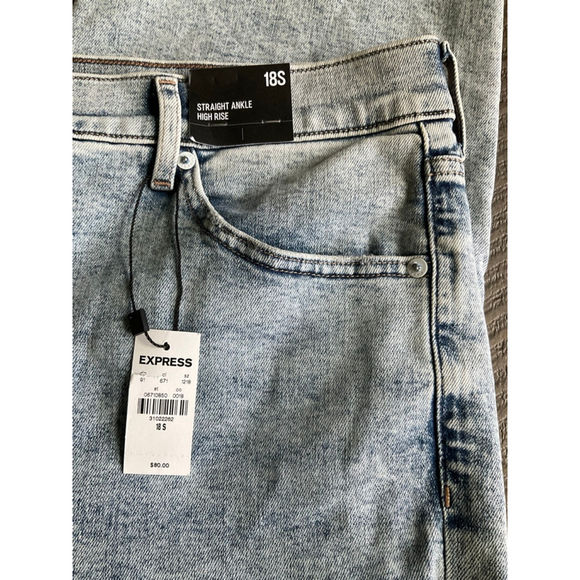 Express Women's High Rise Straight Crop Jeans 18 S Light Wash Raw Hem - Picture 5 of 6